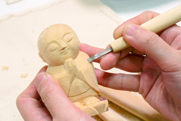 【初めての方対象】仏師・三浦耀山　1日仏像彫刻教室